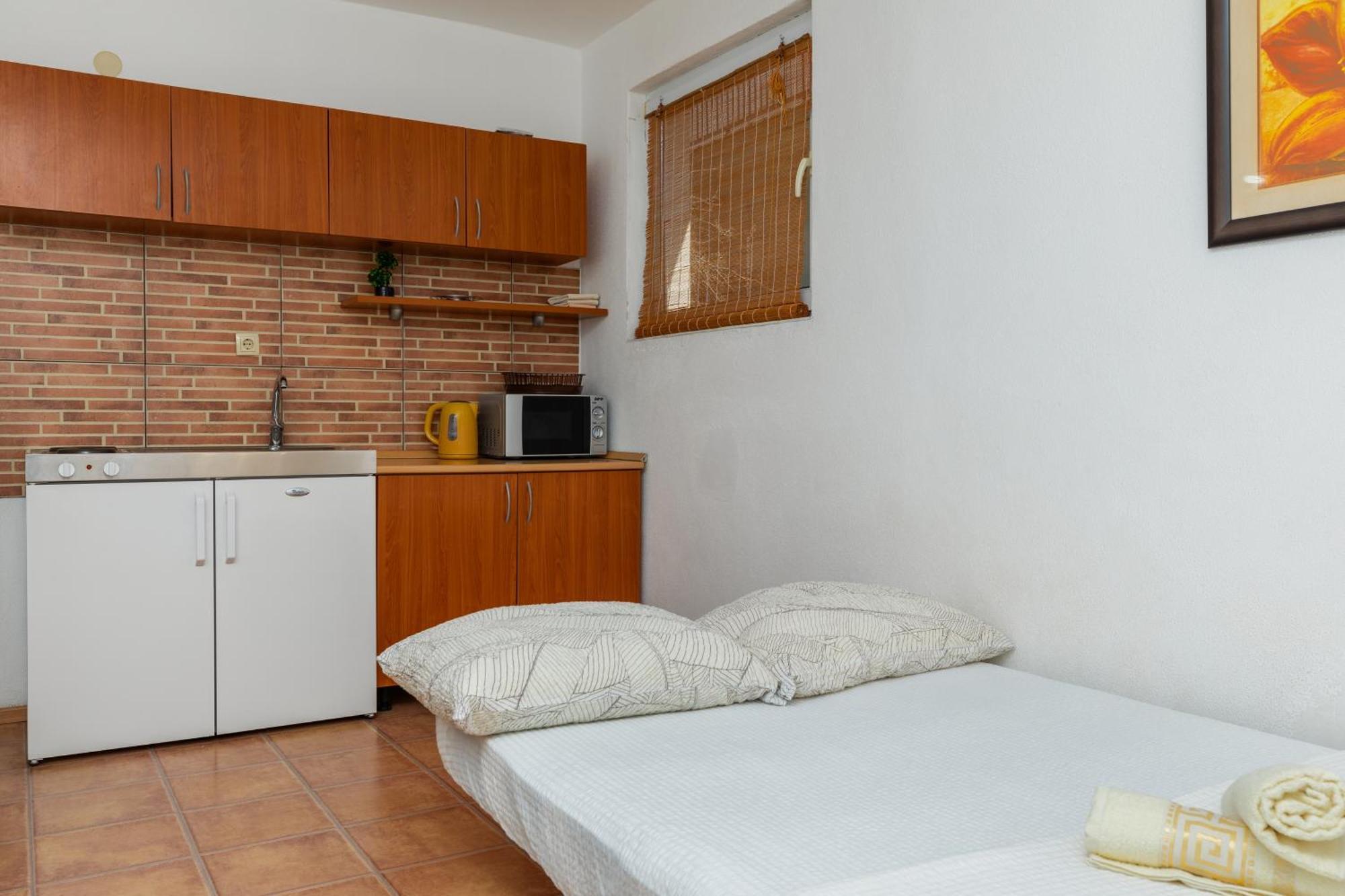 Apartments With A Parking Space Podaca, Makarska - 6050 Екстериор снимка