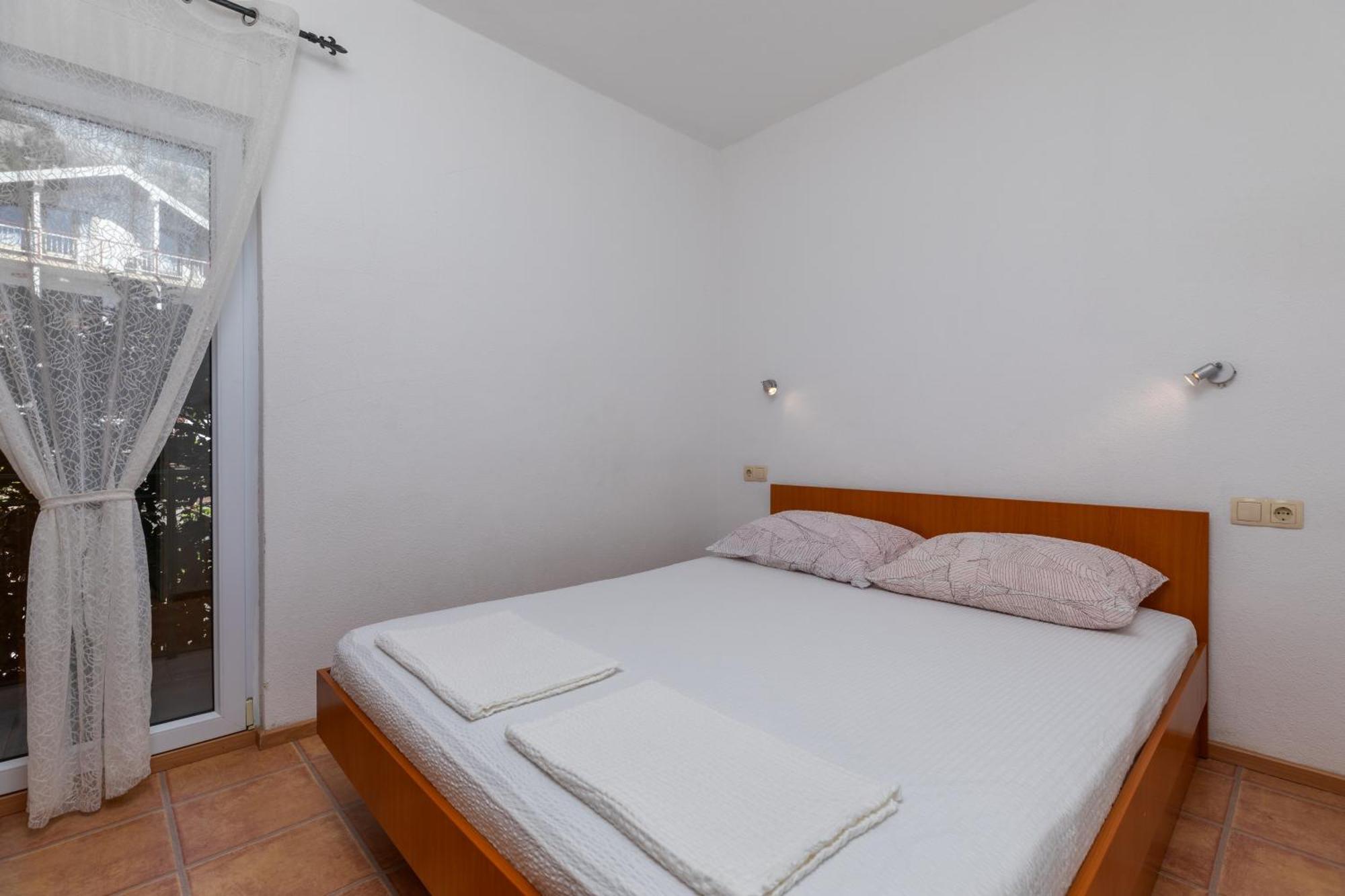 Apartments With A Parking Space Podaca, Makarska - 6050 Екстериор снимка